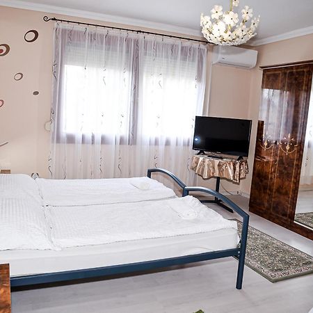 Hajnal Apartman Hajdúszoboszló Zewnętrze zdjęcie