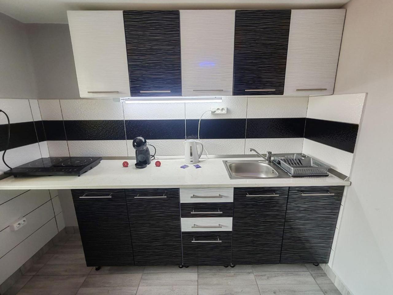 Hajnal Apartman Hajdúszoboszló Zewnętrze zdjęcie